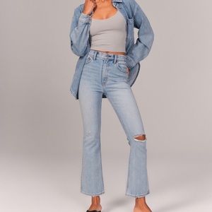Abercrombie Ultra High Rise Kick Flare size 31/12R